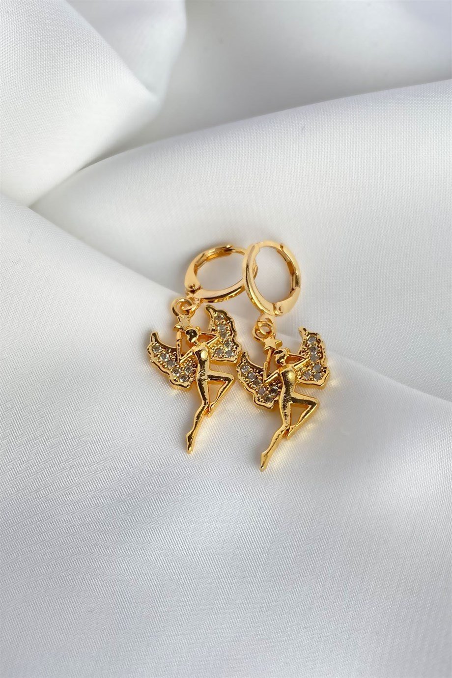 Melek Figürlü Gold Küpe