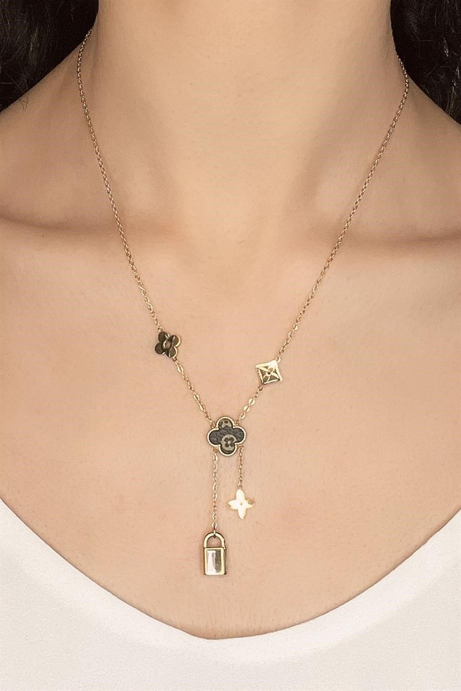 Minimal Tasarım Kilit Çelik Kolye