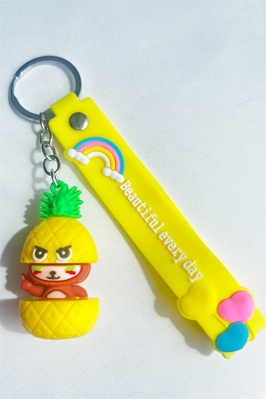 Sevimli Ananas Figürlü Slikon Anahtarlık