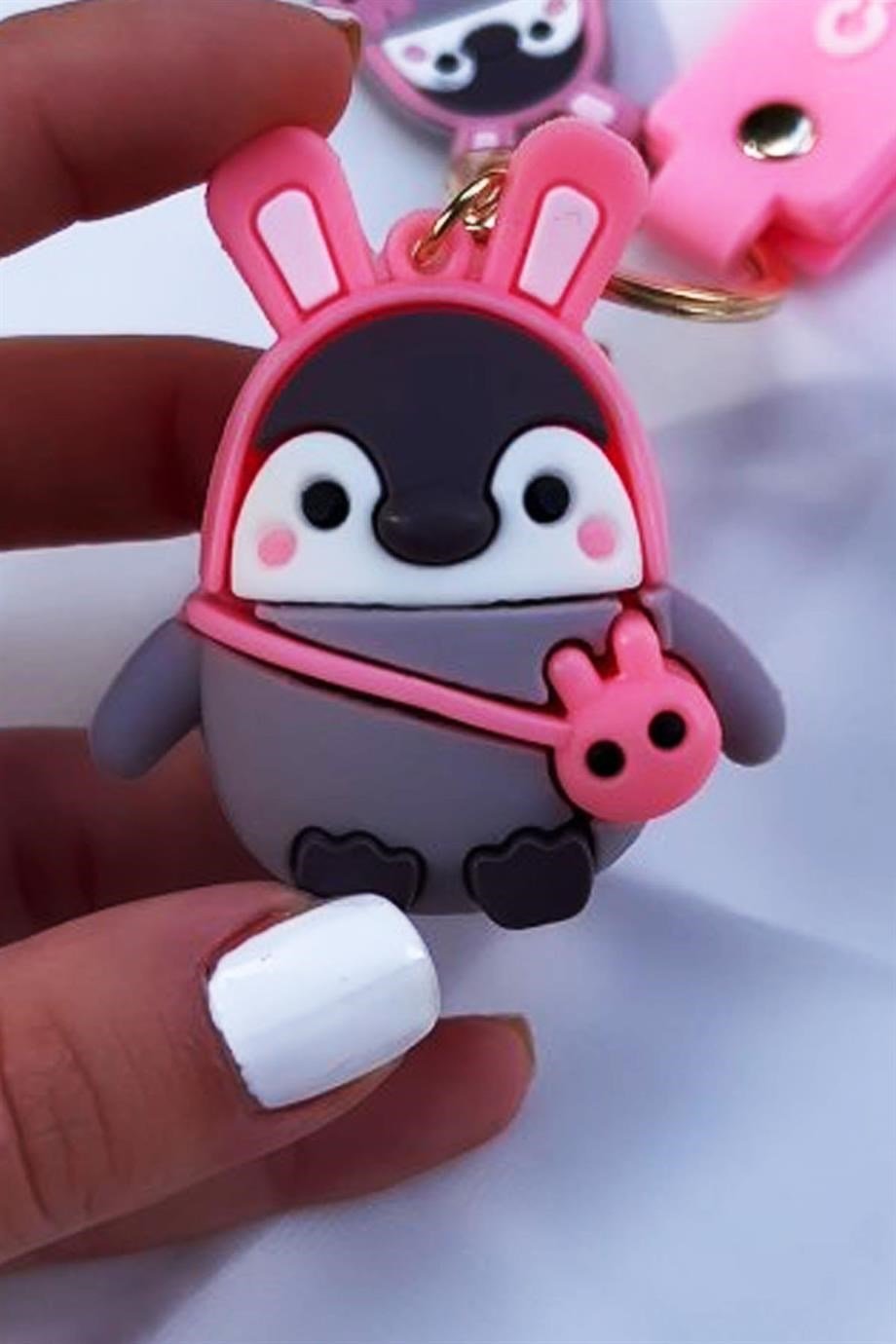 Sevimli Penguen Pembe Anahtarlık
