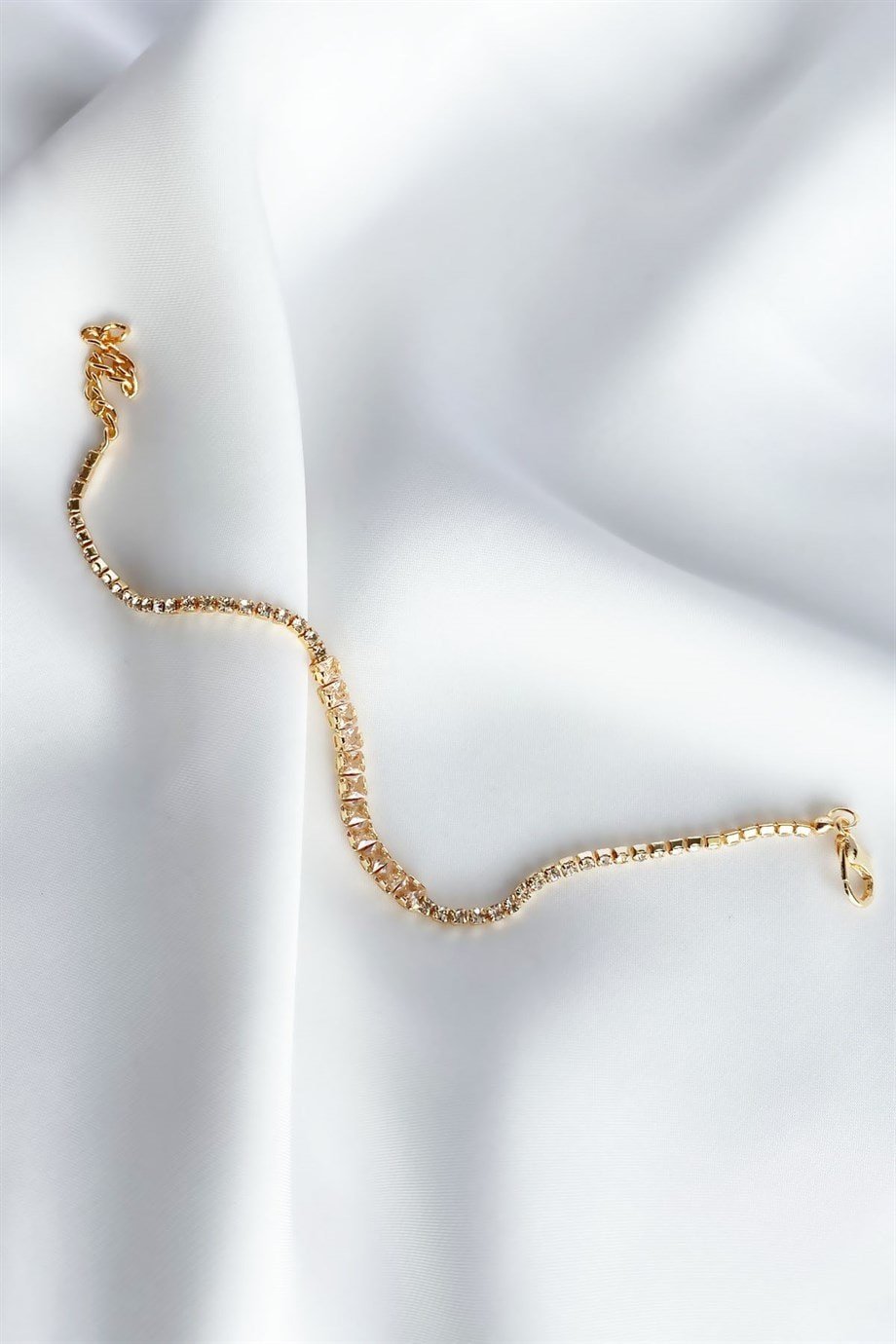 Swarovski Taşlı Gold İnce Bileklik