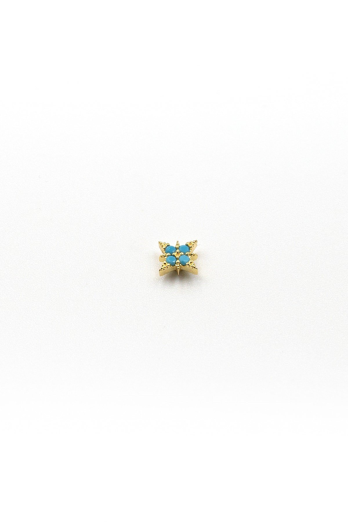 Turkuaz Taşlı Yıldız Tragus & Helix Piercing – Gold Kaplama, Anti Alerjik, Kararma Yapmaz