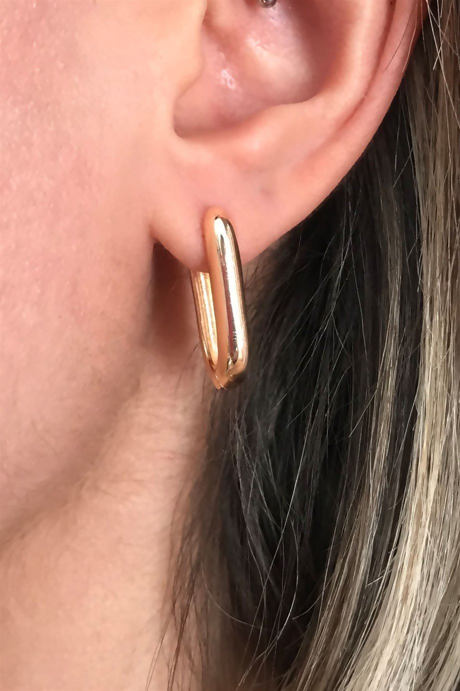 U Model Gold Küpe