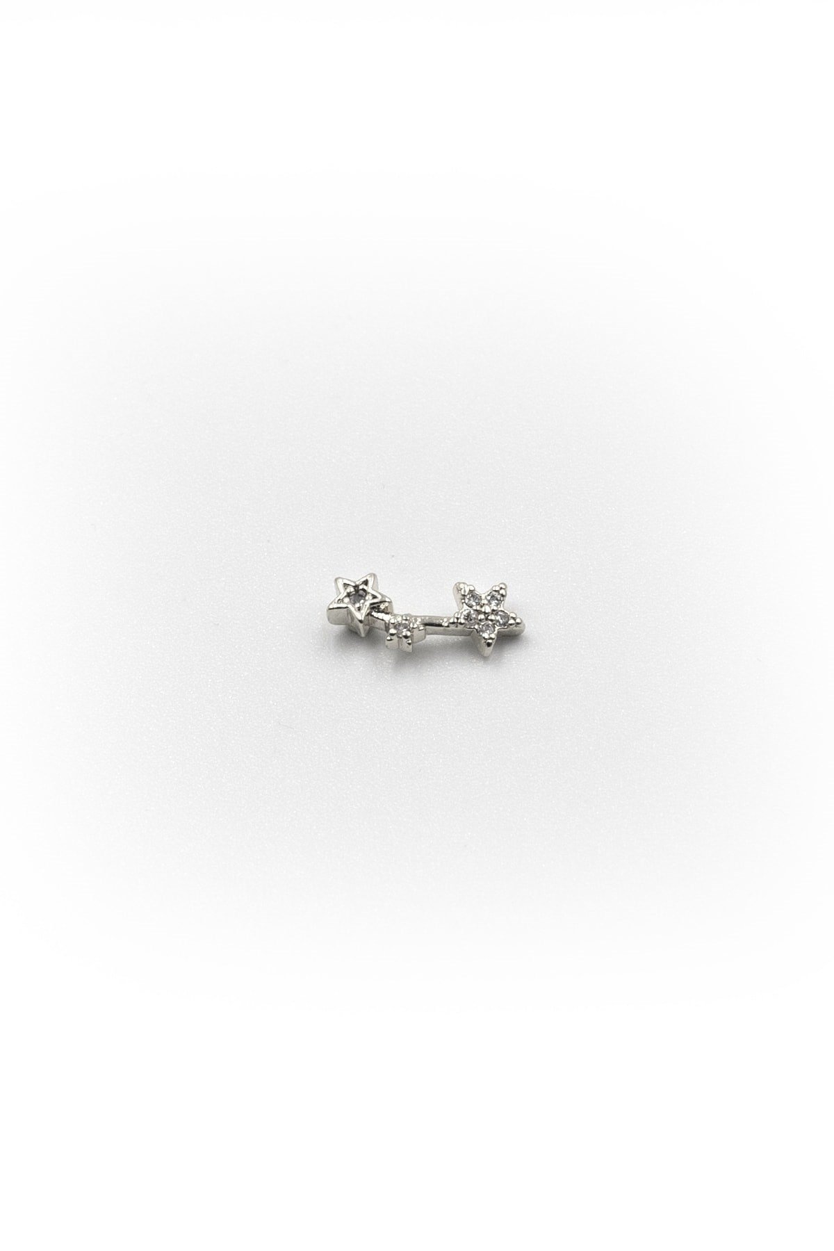 Üçlü Yıldız Taşlı Tragus Helix Piercing Gümüş – Anti Alerjik, Kararma Yapmaz