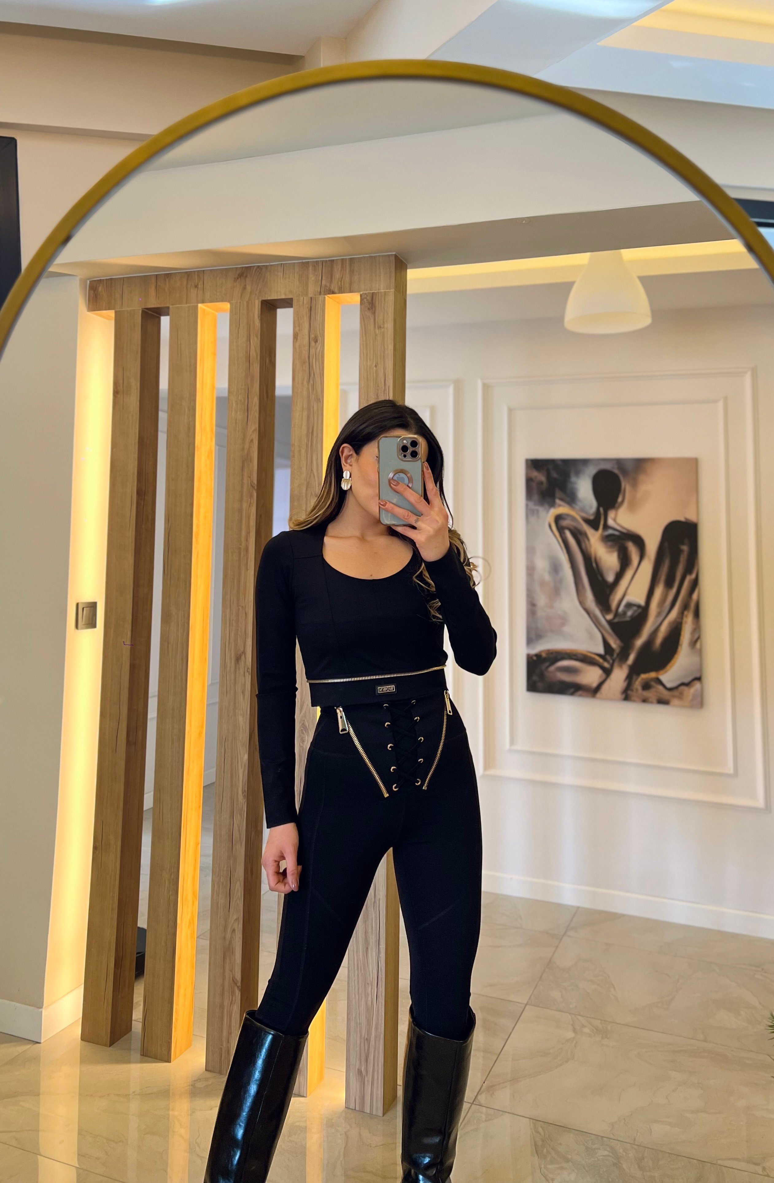 KATHY TOP Siyah renk Gold Detay