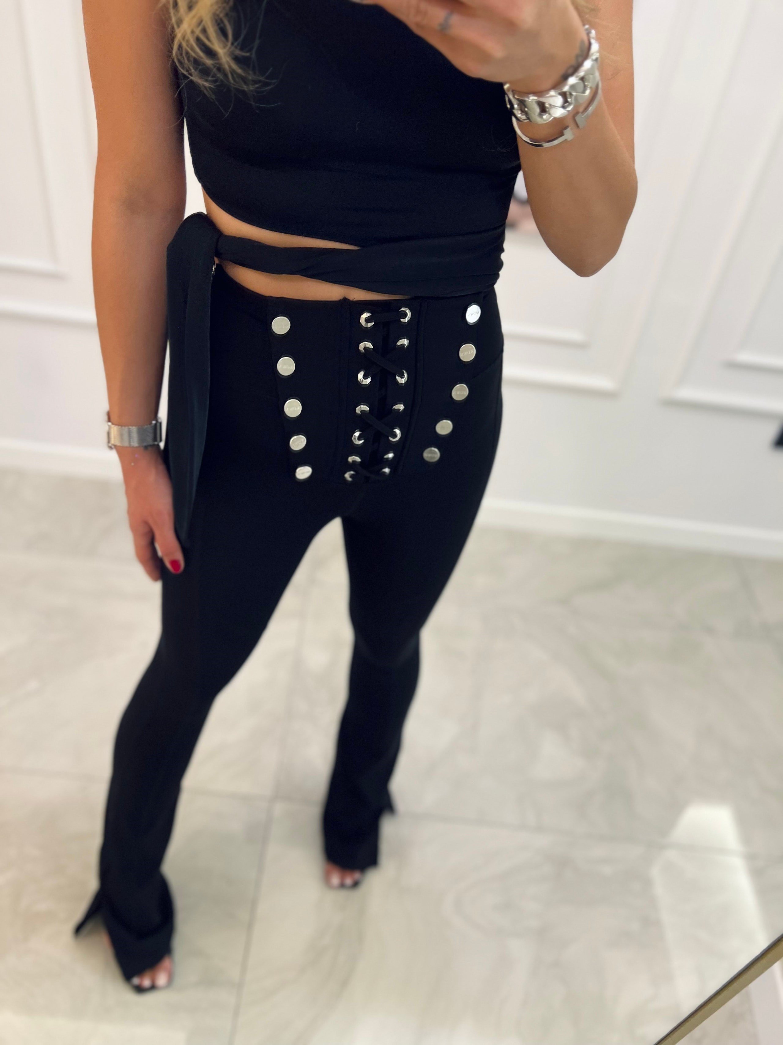 LAURA FLARE LEGGINGS