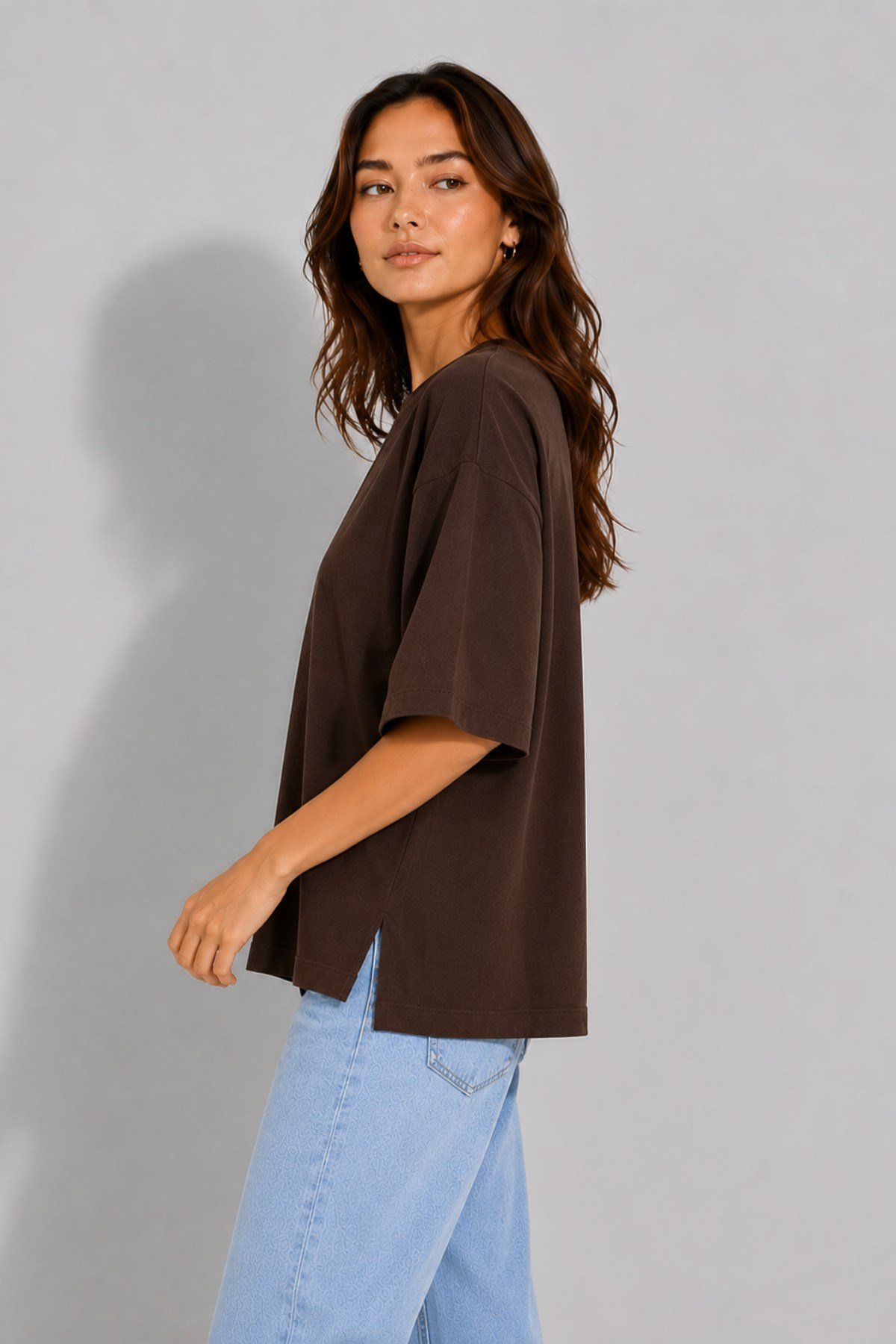 Kadın Pamuklu Yan Yırtmaçlı Oversize T-Shirt