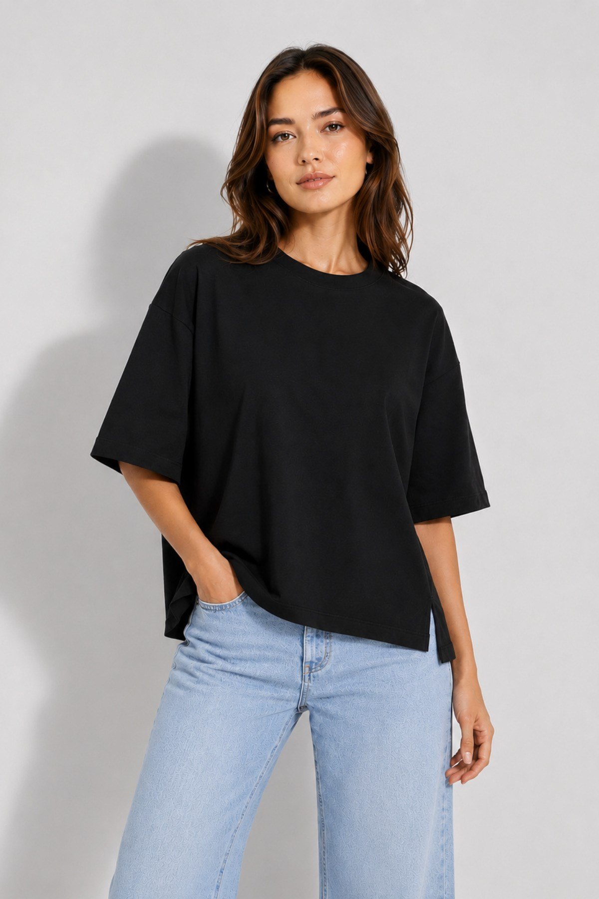 Kadın Pamuklu Yan Yırtmaçlı Oversize T-Shirt