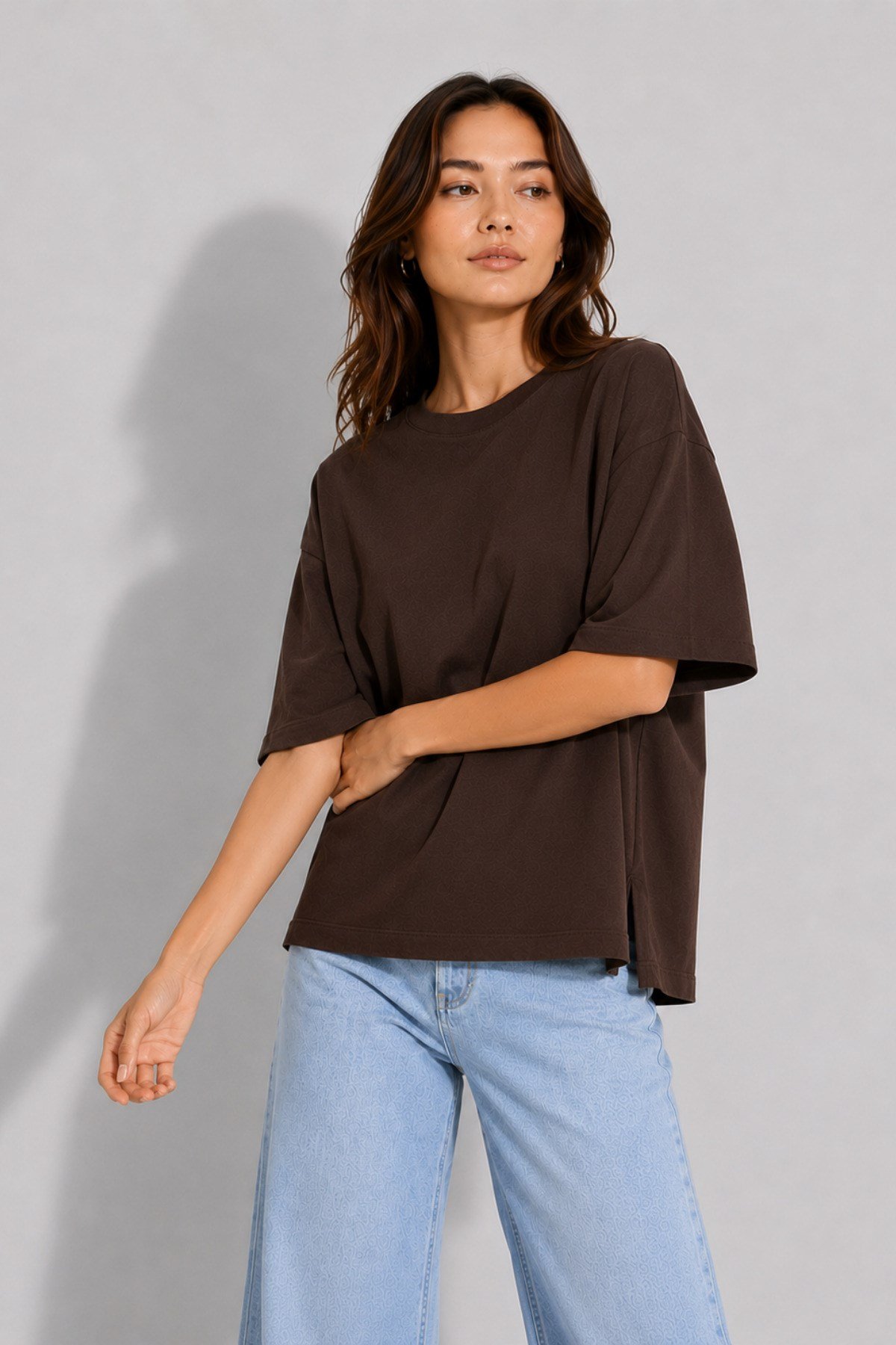 Kadın Pamuklu Yan Yırtmaçlı Oversize T-Shirt