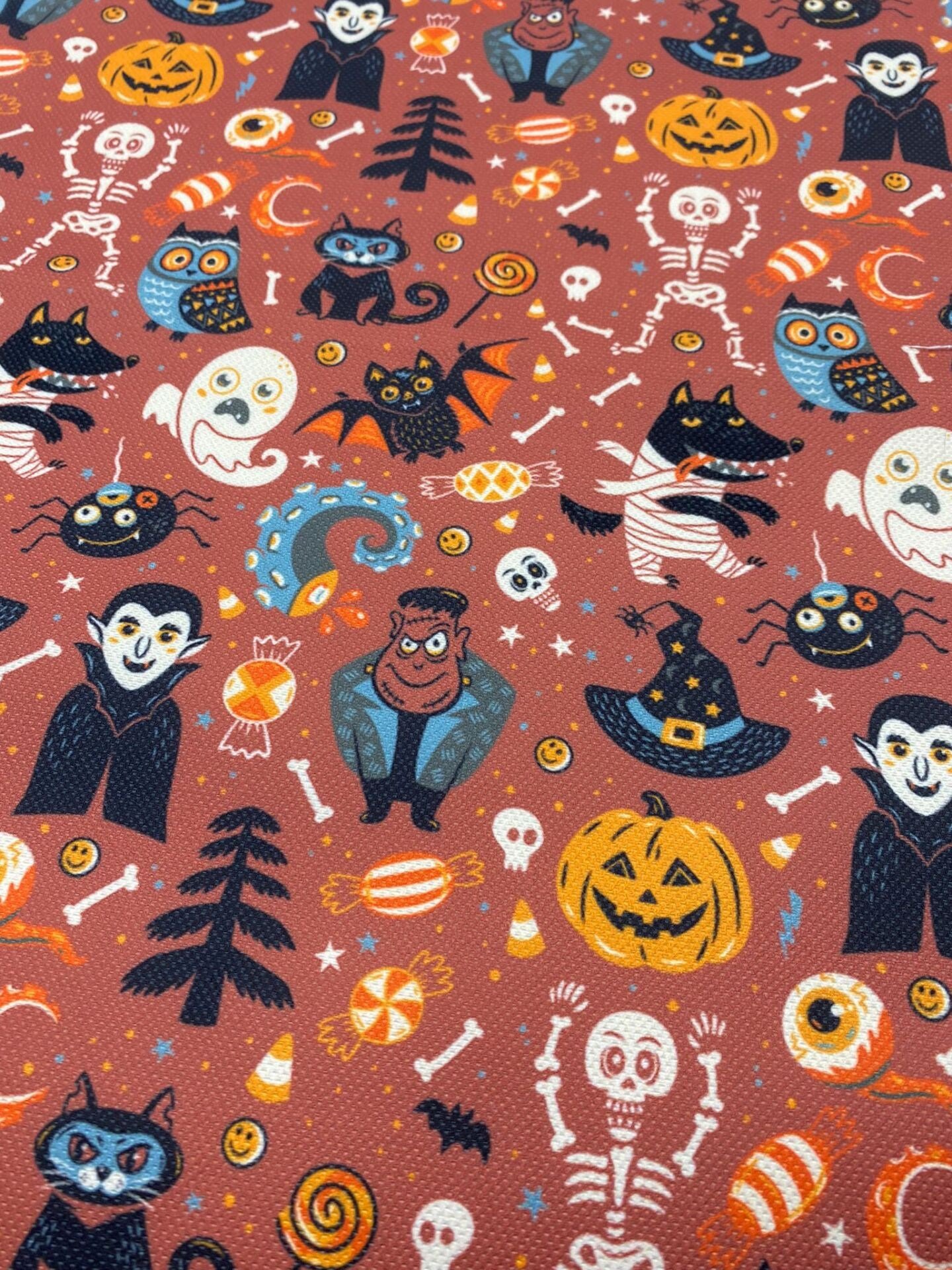 Cadılar Bayramı Desenli Kumaş 2