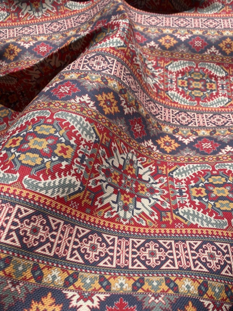 Etnik Motif Desenli Kumaş 3