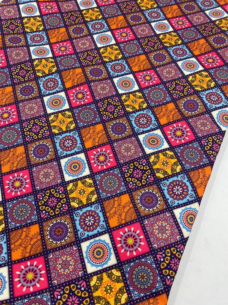 Kareli Mandala Desenli Kumaş