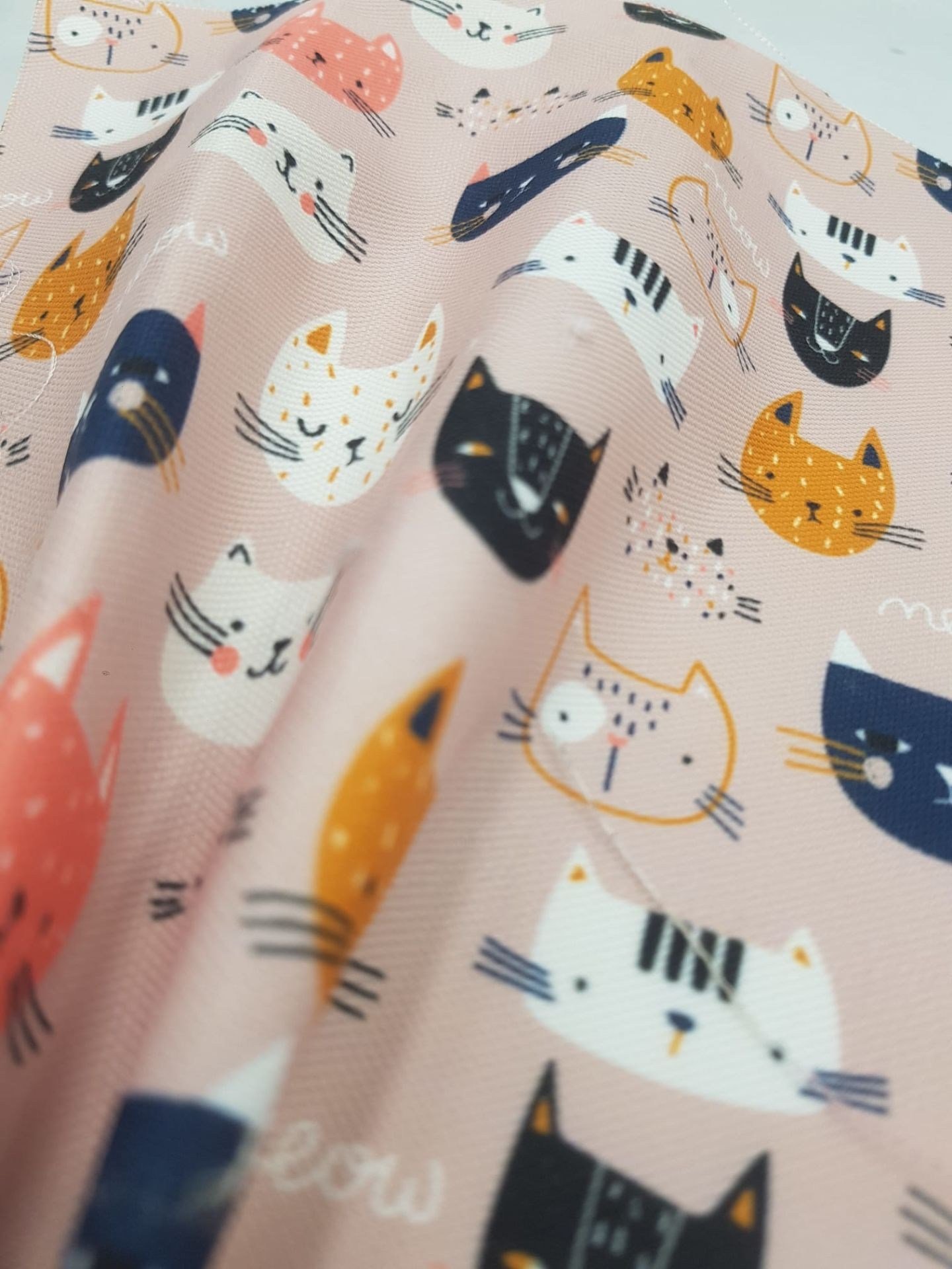 Meow Kedi Desenli Kumaş