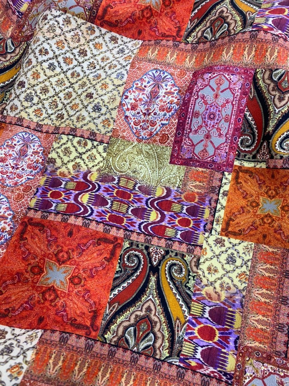 Patchwork Halı Desenli Kumaş