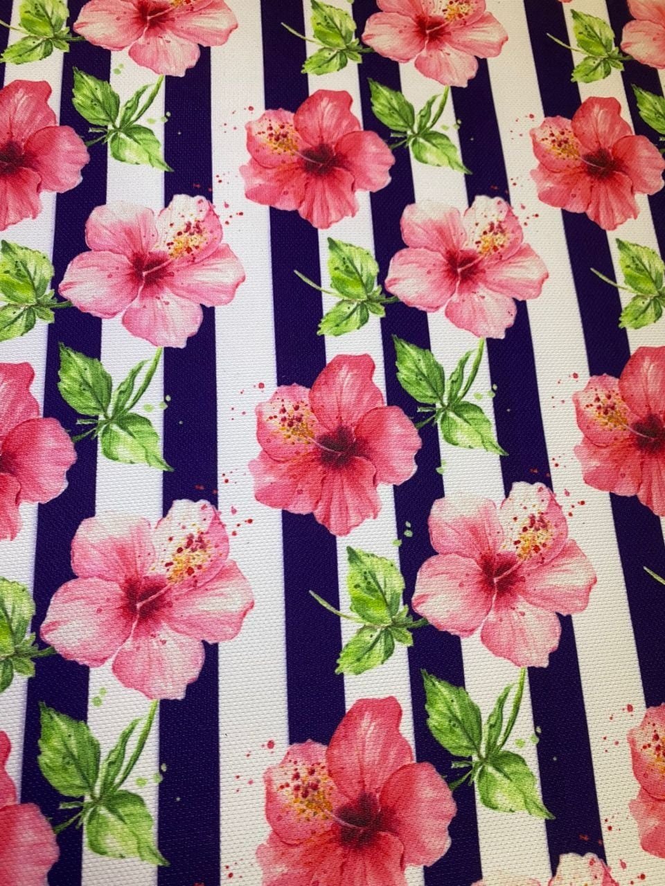 Pembe Zambak Desenli Kumaş