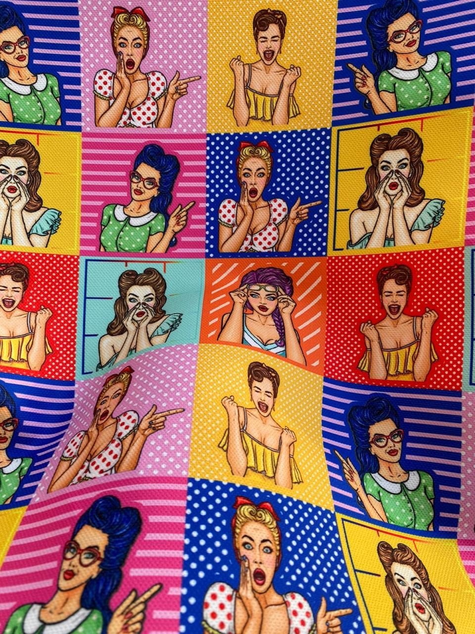Pop Art Kadın Desenli Kumaş