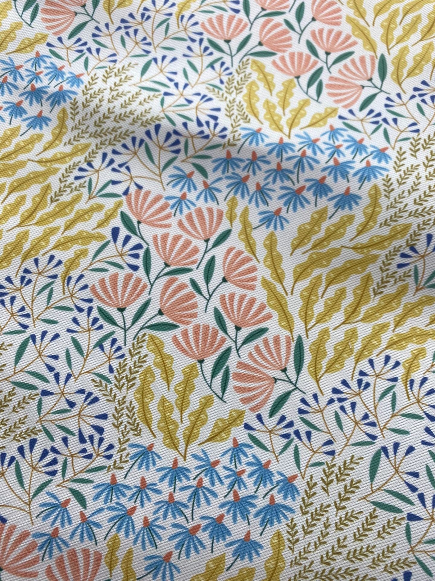Soft Yaprak Desenli Kumaş 2