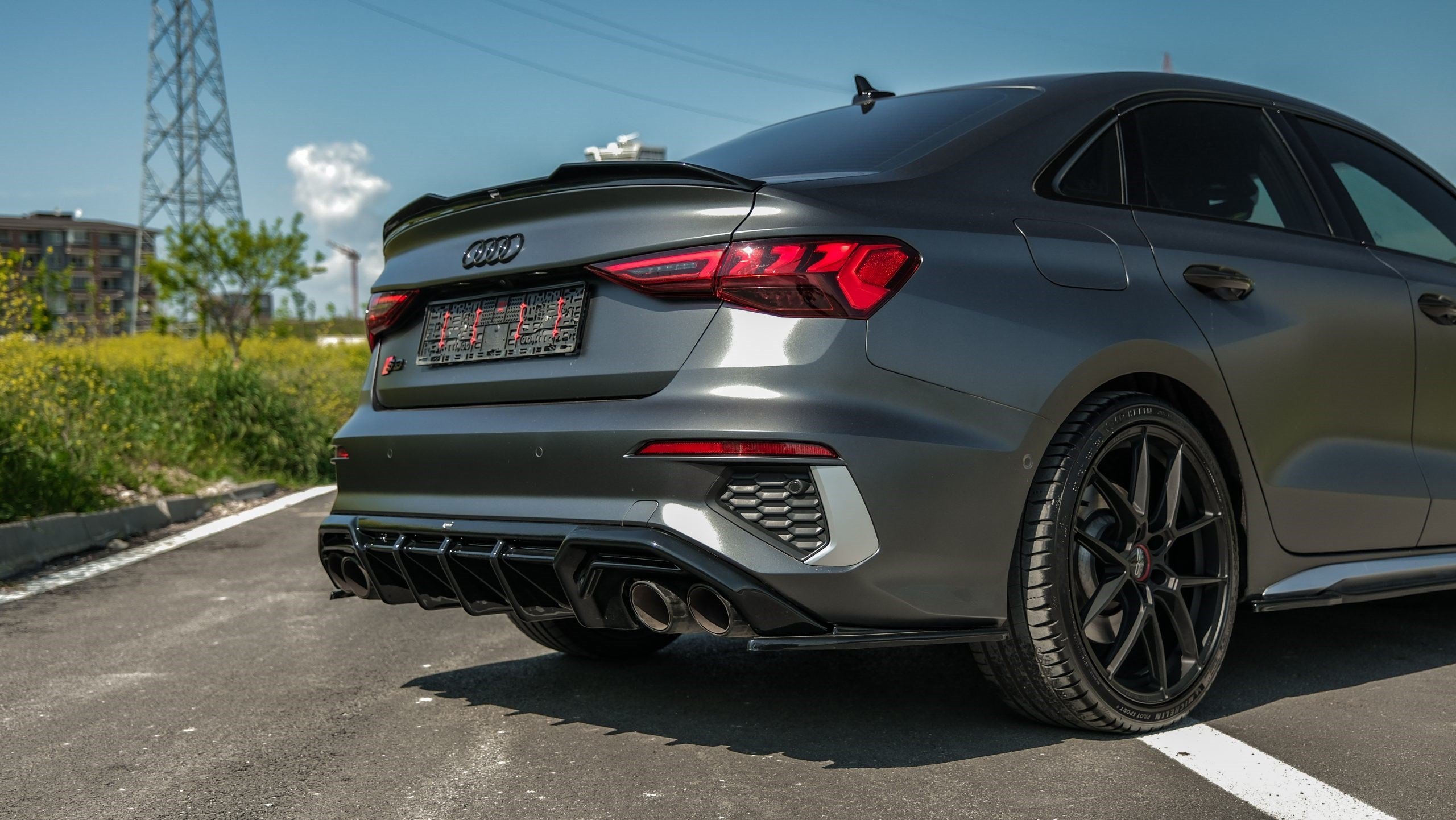 audi-s3-8y-sedan-2020-2024-arka-sag-so-af2769.jpg