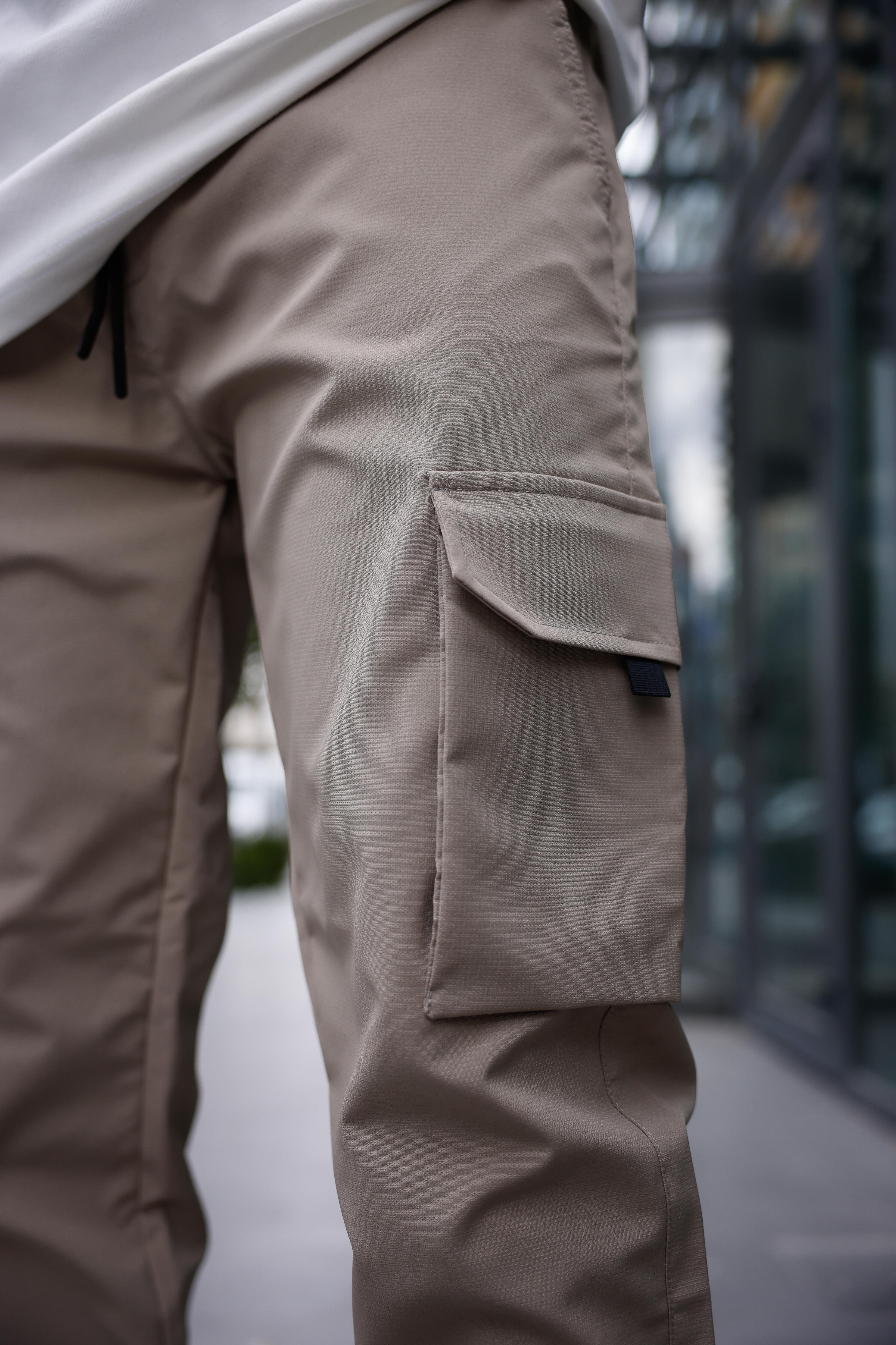 Paraşüt Kumaş Bej Renk Erkek Pantolon