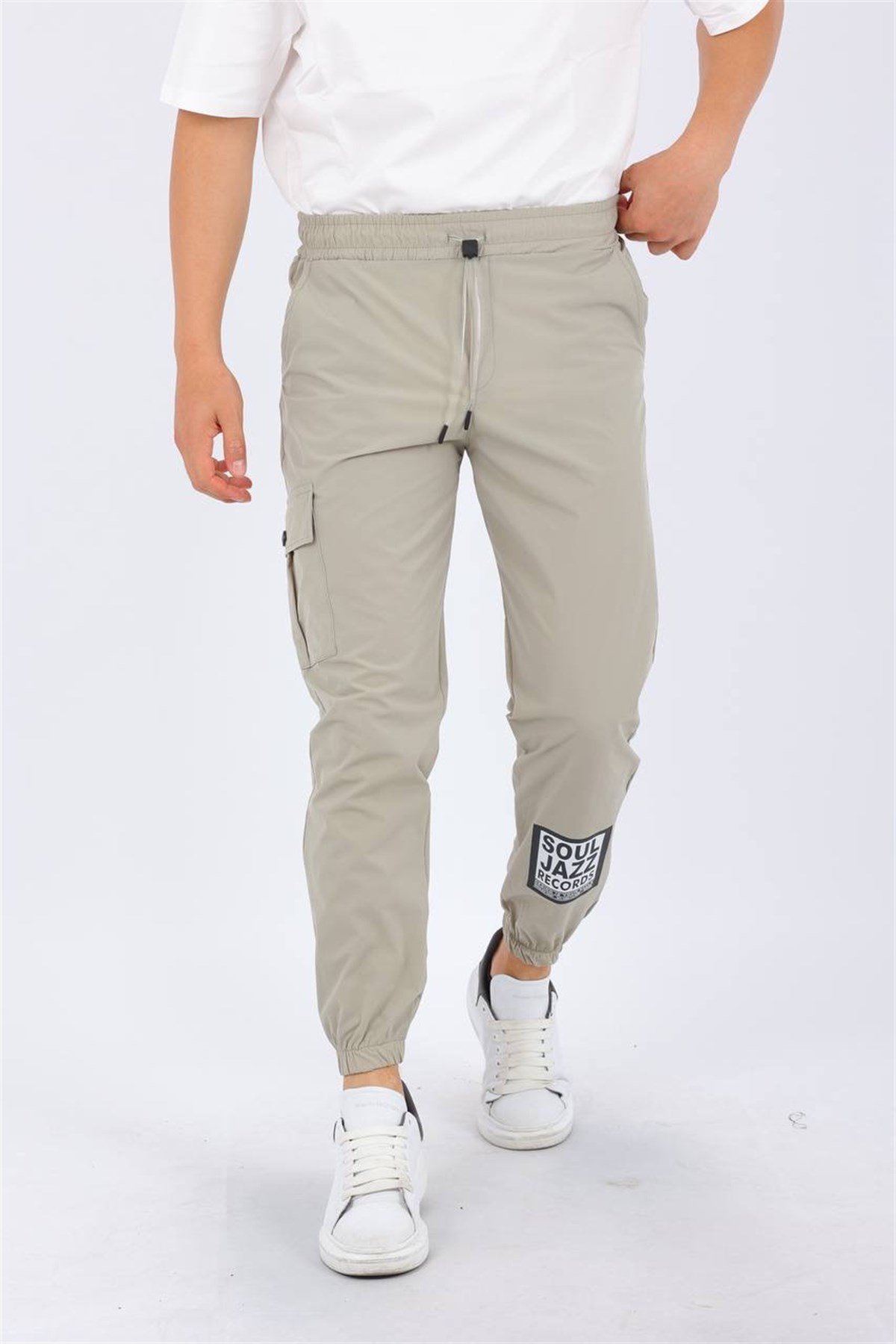Krem Renk Kargo Cepli Paraşüt Kumaş Spor Pantolon