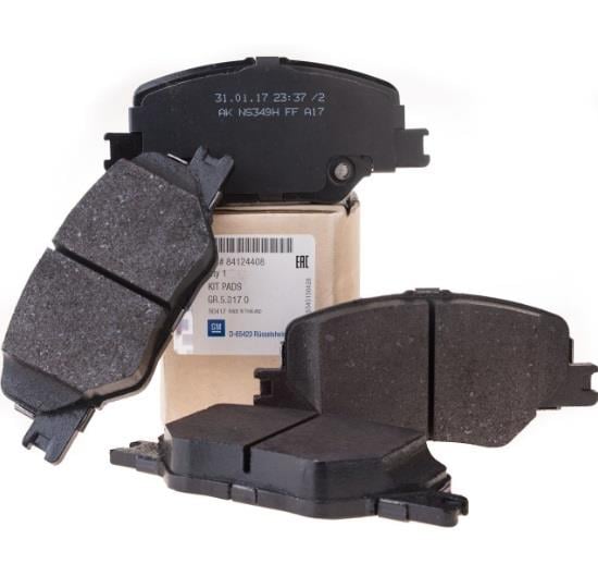 Opel İnsignia B Ön Fren Balatası 16 Jant Orjinal Marka 84124408