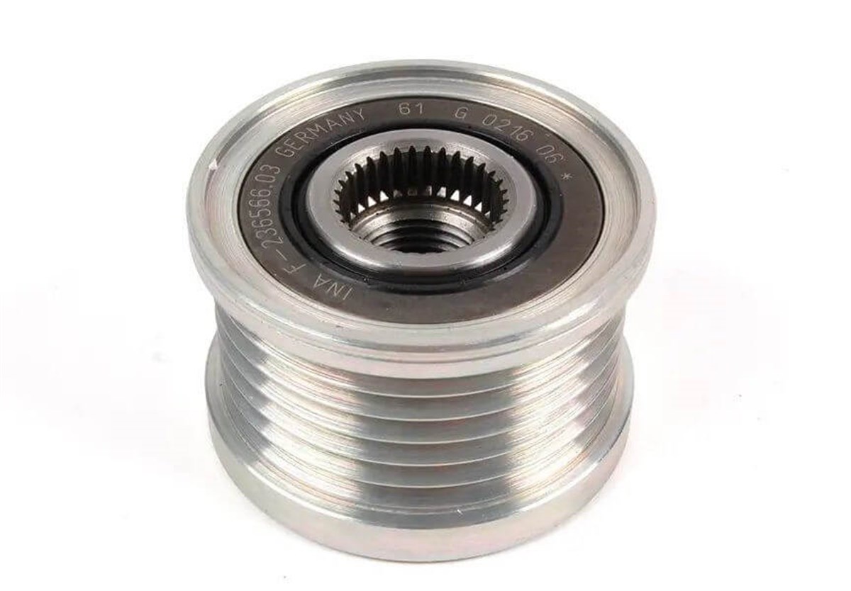 Bmw E81 Kasa 116i Alternatör Şarj Dinamo Kasnağı Aspart Marka 12317552352