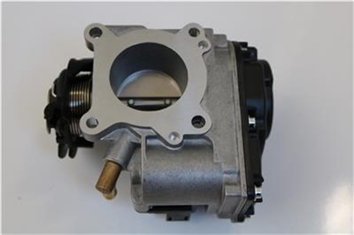 Golf 4 / Bora 1,6 8v Motor Gaz Kelebeği İthal Marka