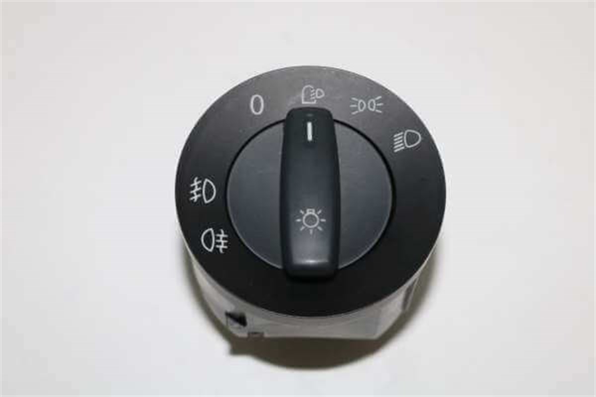 Golf 5 Far Aç Kapa Anahtarı