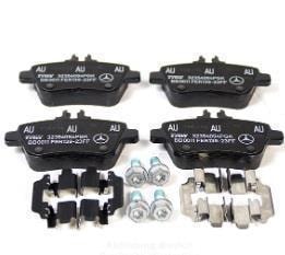 BSGMercedes CLA Serisi W117 Kasa Arka Fren Balata Takım Bsg Marka A0074209520A0074209520