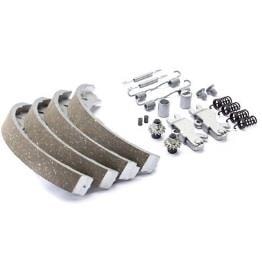 BOSCHMercedes E Serisi W212 Kasa El Fren Balata Takımı Bosch Marka A0054203620A0054203620