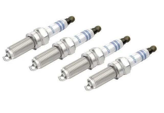 BOSCHMercedes W204 Kasa C180 Kompressor Ateşleme Bujisi LPG Uyumlu Bosch Marka A0041595803A0041595803