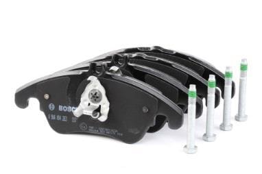 BOSCHMercedes W212 Kasa E180 Amg Tip Ön Fren Balata Takımı Bosch Marka A0054201020A0054201020