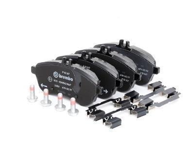 BOSCHMercedes W212 Kasa E180 Ön Fren Balata Takımı Bosch Marka A0074205520A0074205520