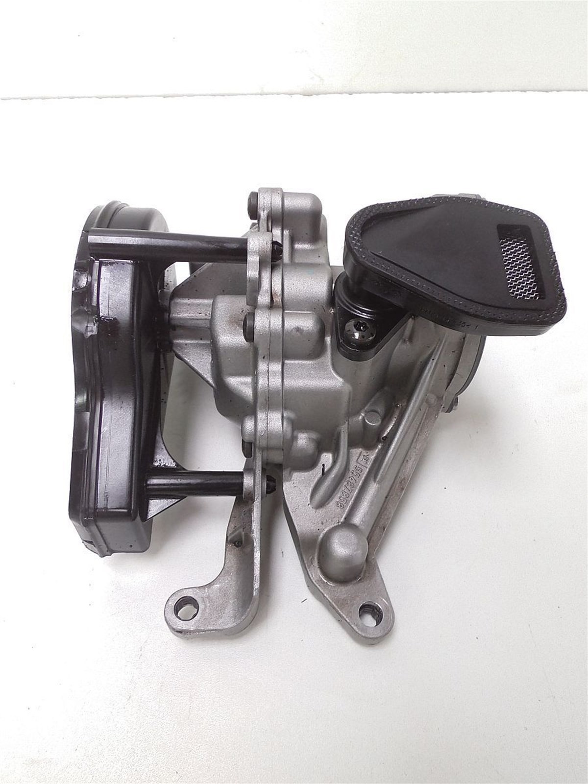 Opel Astra K 1.6 B16DTE-B16DTH Yağ ve Vakum Pompası