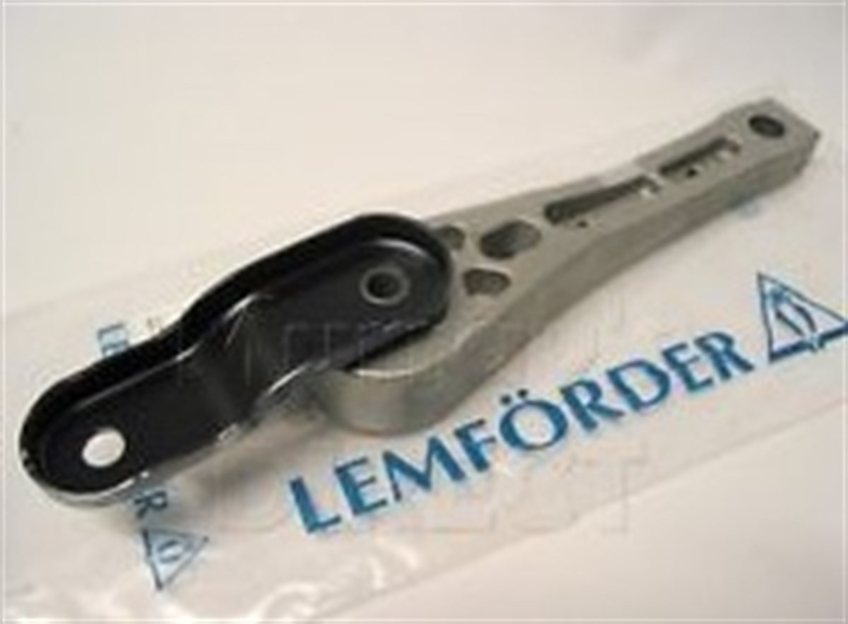 Volkswagen Golf 5 2004 - 2012 Model Şanzuman Kulağı Lemörder Marka 1K0199855L