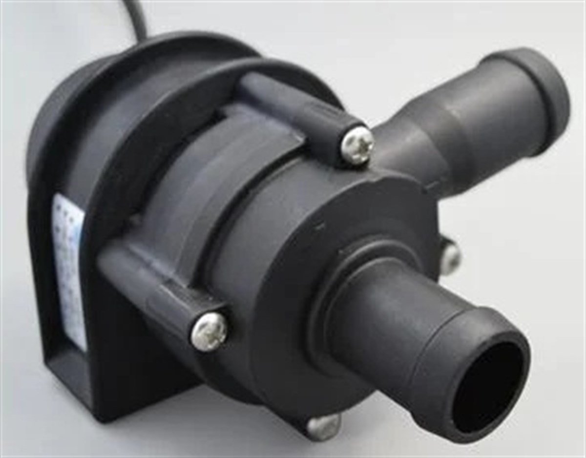 Volkswagen Golf 7 2013-2017 Model Arası 1.4 TSI Motor Ek Su Pompası Bosch Marka 5G0965567A