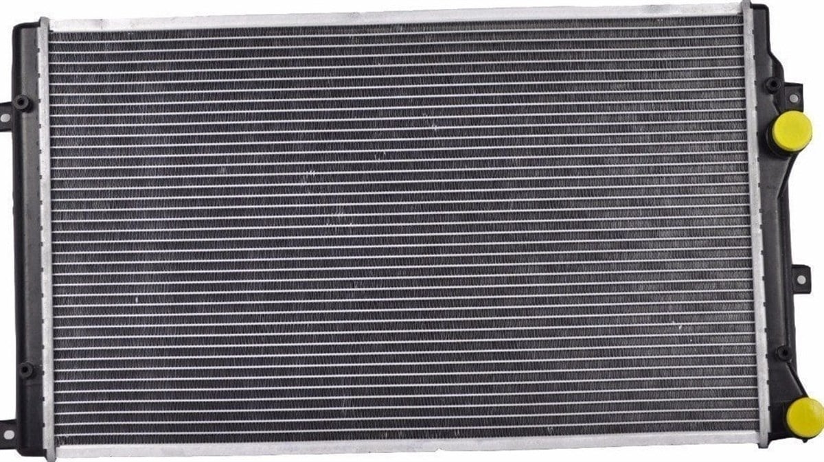 Volkswagen Passat 3C2 1.4 TSI Motor Su Radyatörü Valeo Marka 1K0121253BB