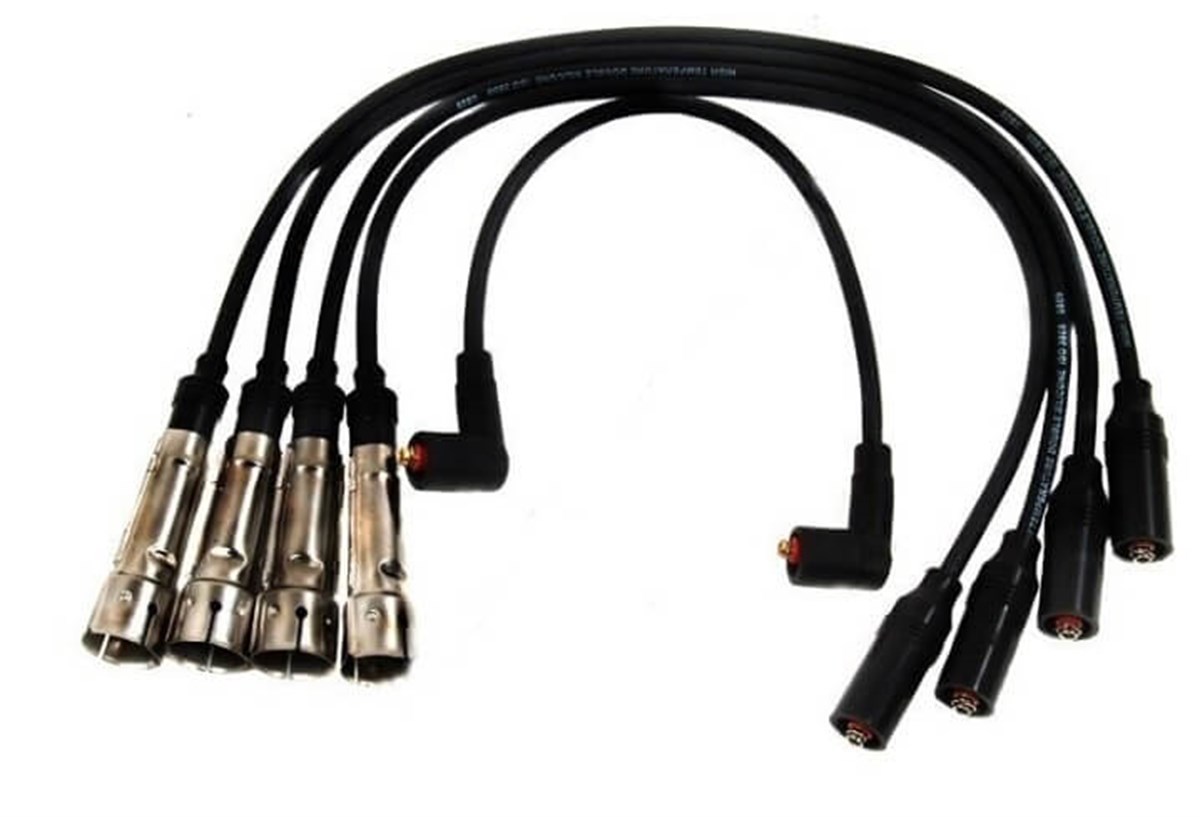 Volkswagen Polo Classic 1995-1999 Model Arası 1.6 Aft Motor Buji Kablosu Takımı Bremi Marka 037905483C