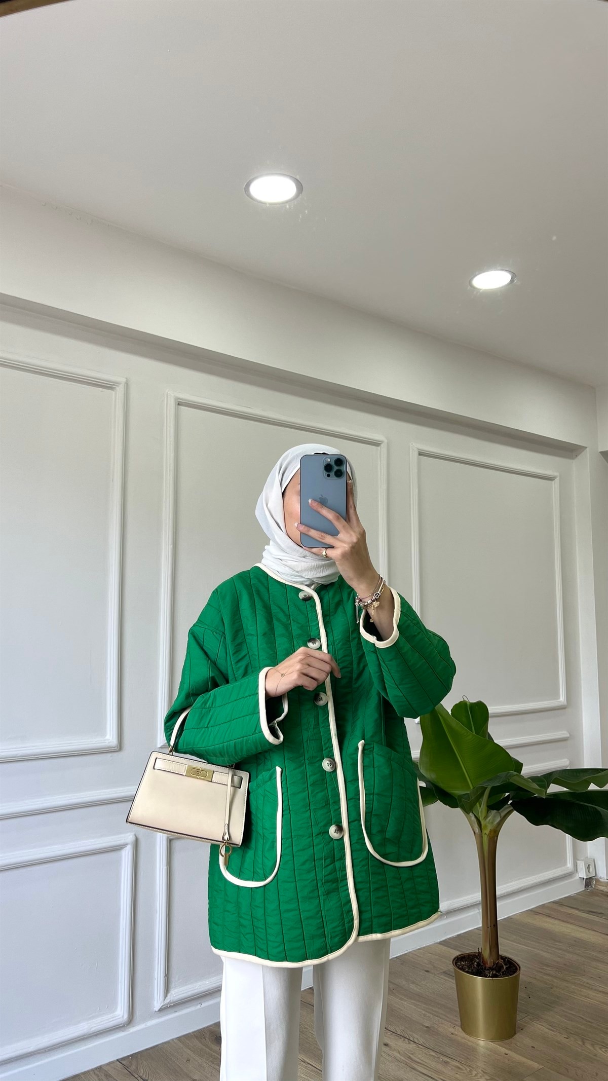 Ayla Kapitone Mont - Benetton