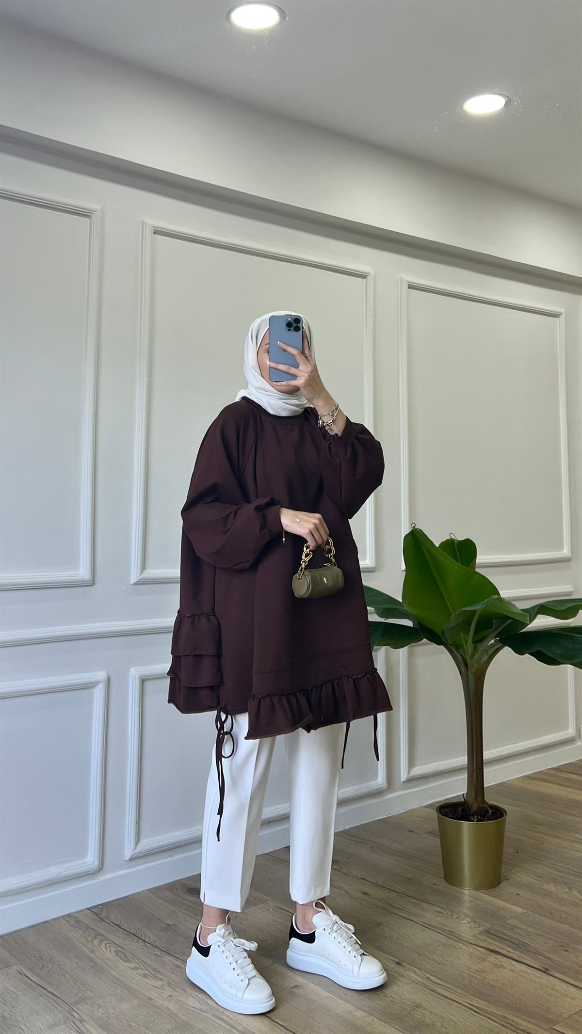 Fırfır Detaylı Sweatshirt - Acı Kahve