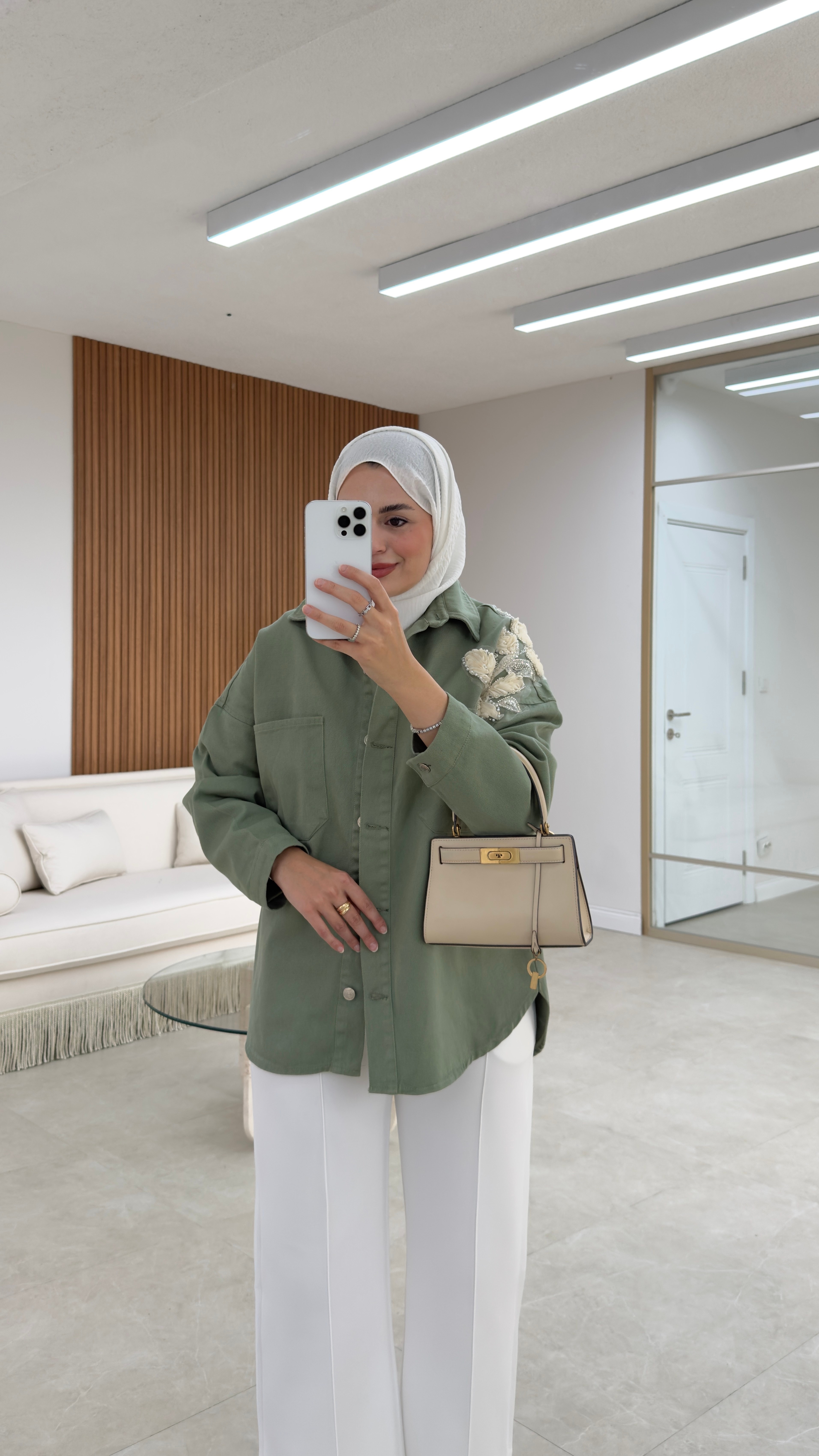Kely Çiçek Detaylı Ceket Çağla