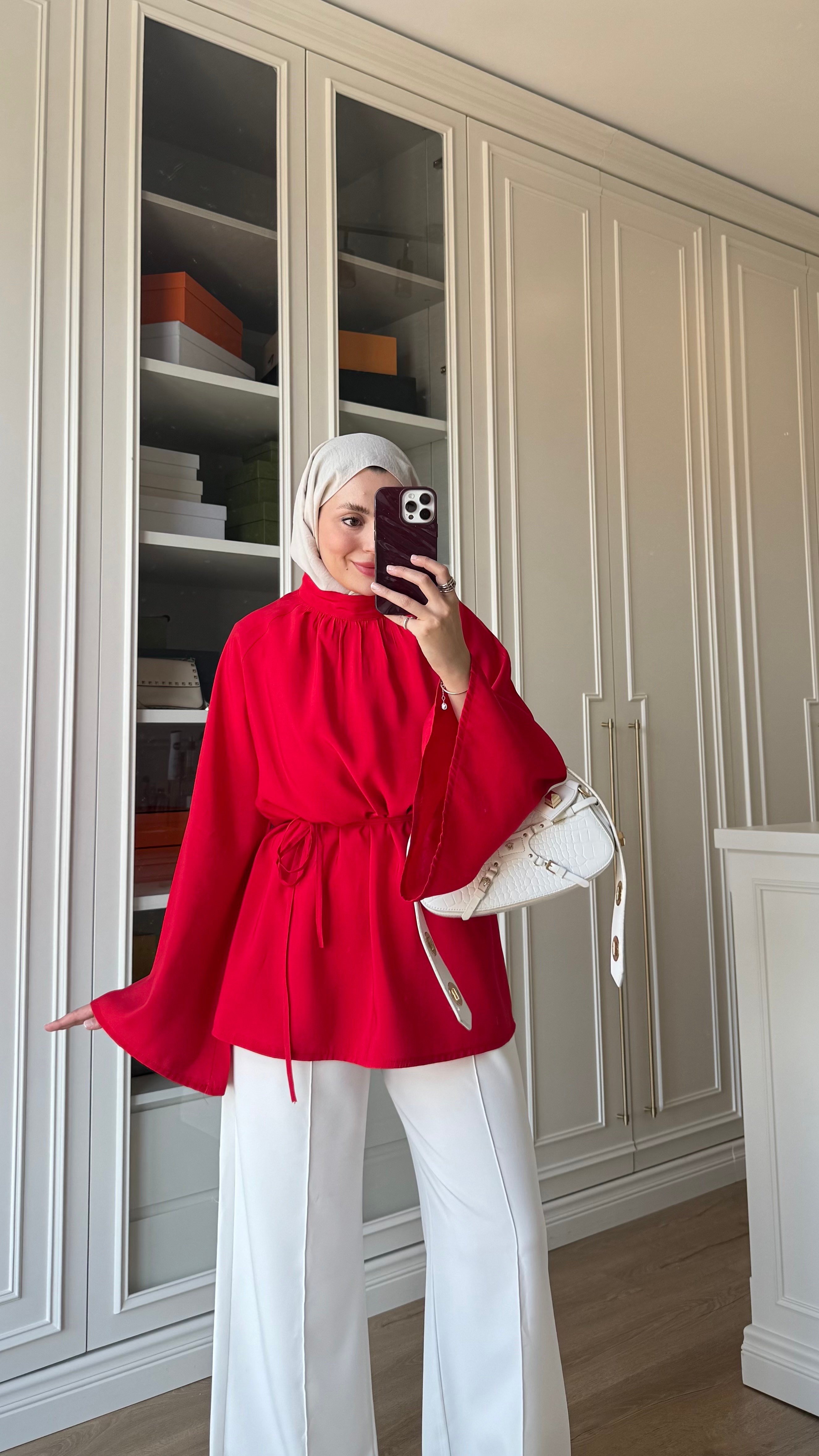 Lara Tensel Bluz Kırmızı