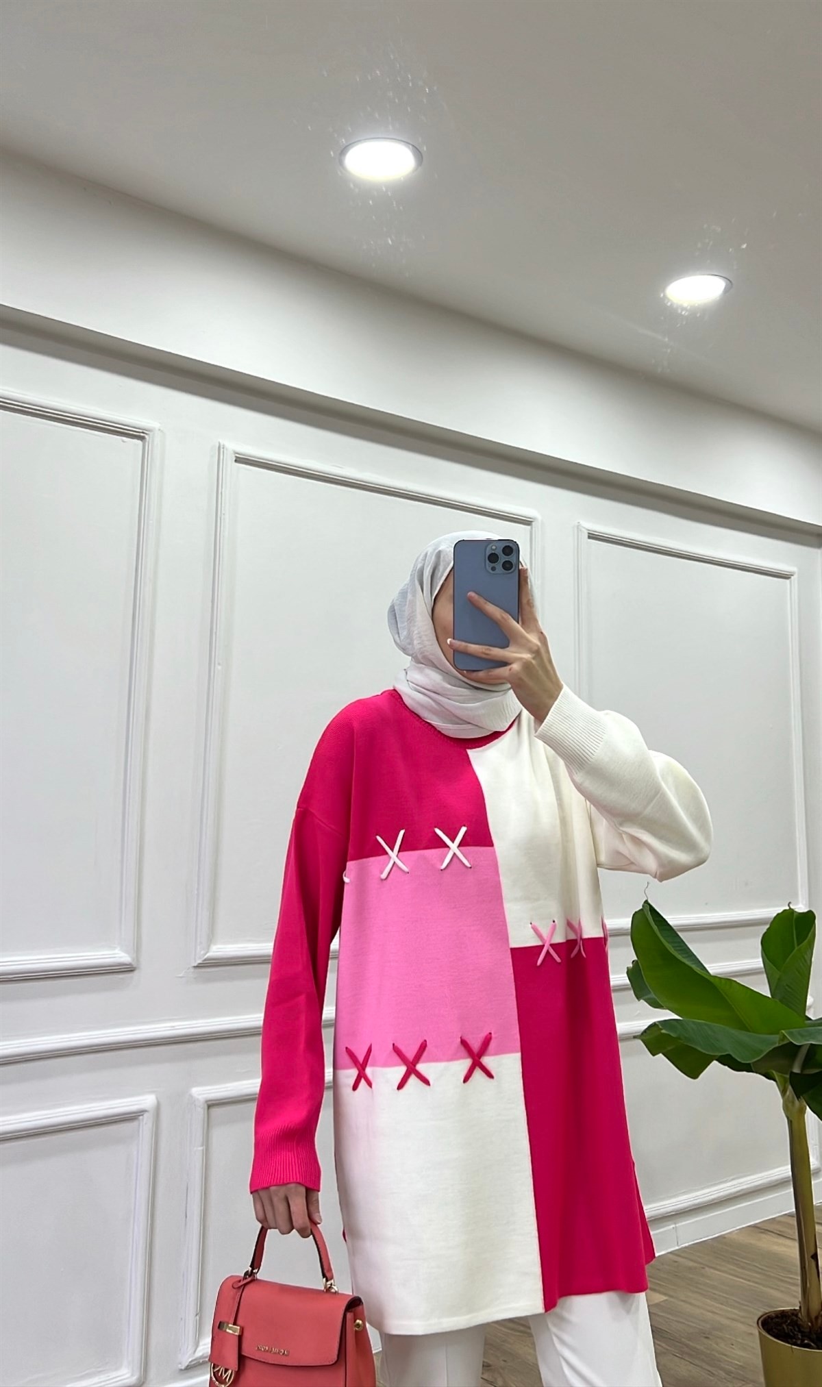 Pembe - Çapraz Detaylı Triko