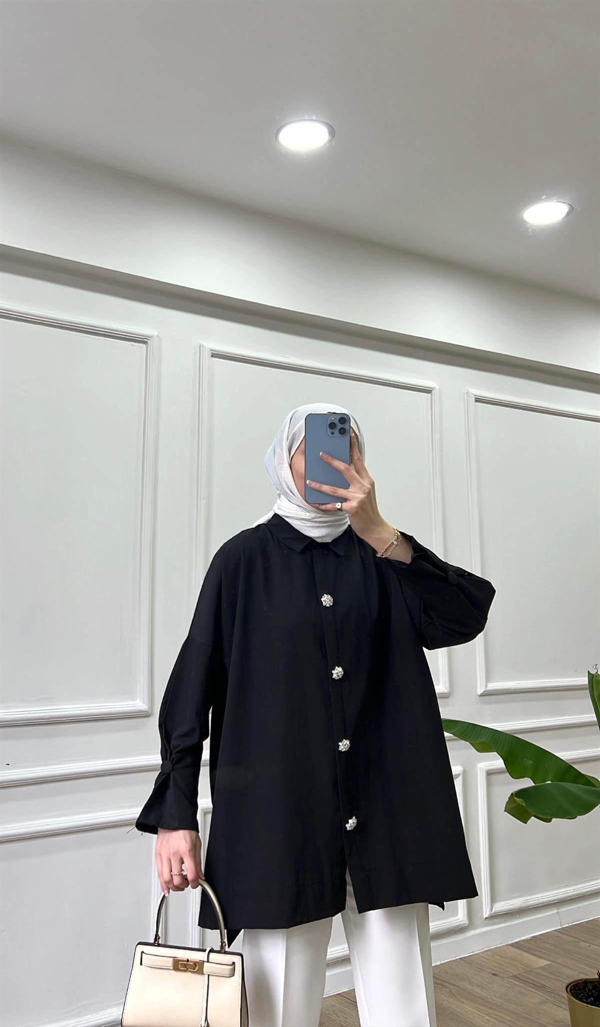Siyah - Poplin Taş Detaylı Gömlek