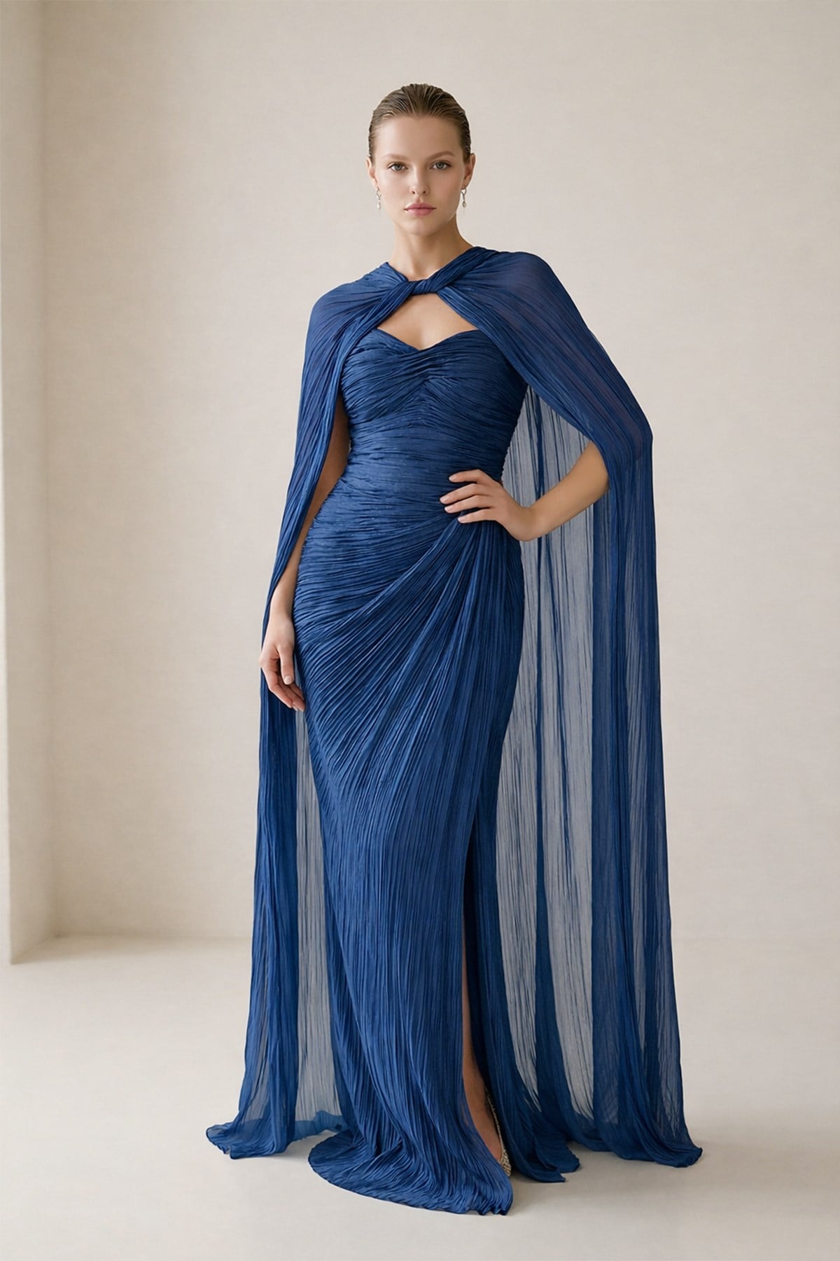 Lacivert Pelerin Ve Drape Detaylı Geniş Kalıp Abiye Elbise