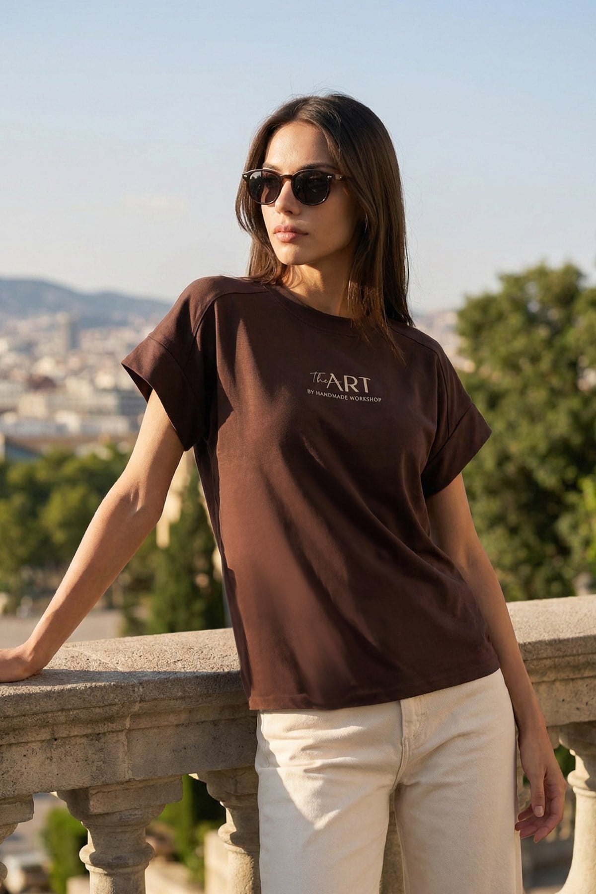 Kahverengi Amia&Co Marka Baskılı Oversize Kısa Kollu Bisiklet Yaka T-Shirt