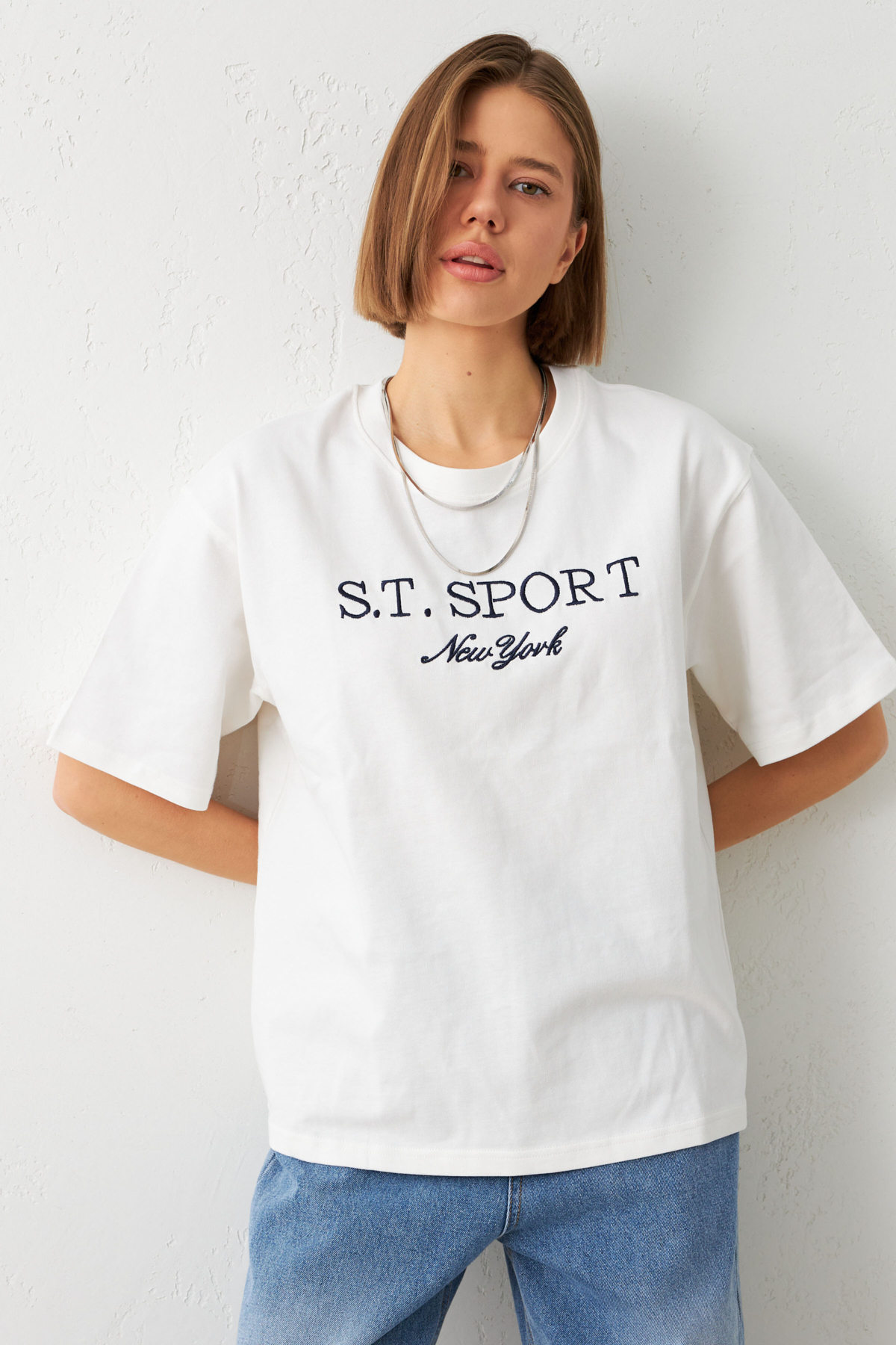 Ekru %100 Pamuklu Baskı Detaylı Bisiklet Yaka T-Shirt