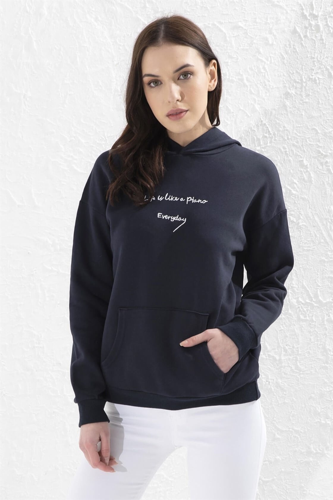 Lacivert Kapüşonlu Sloganlı Uzun Kol Celi S-ShirtST050W7203803