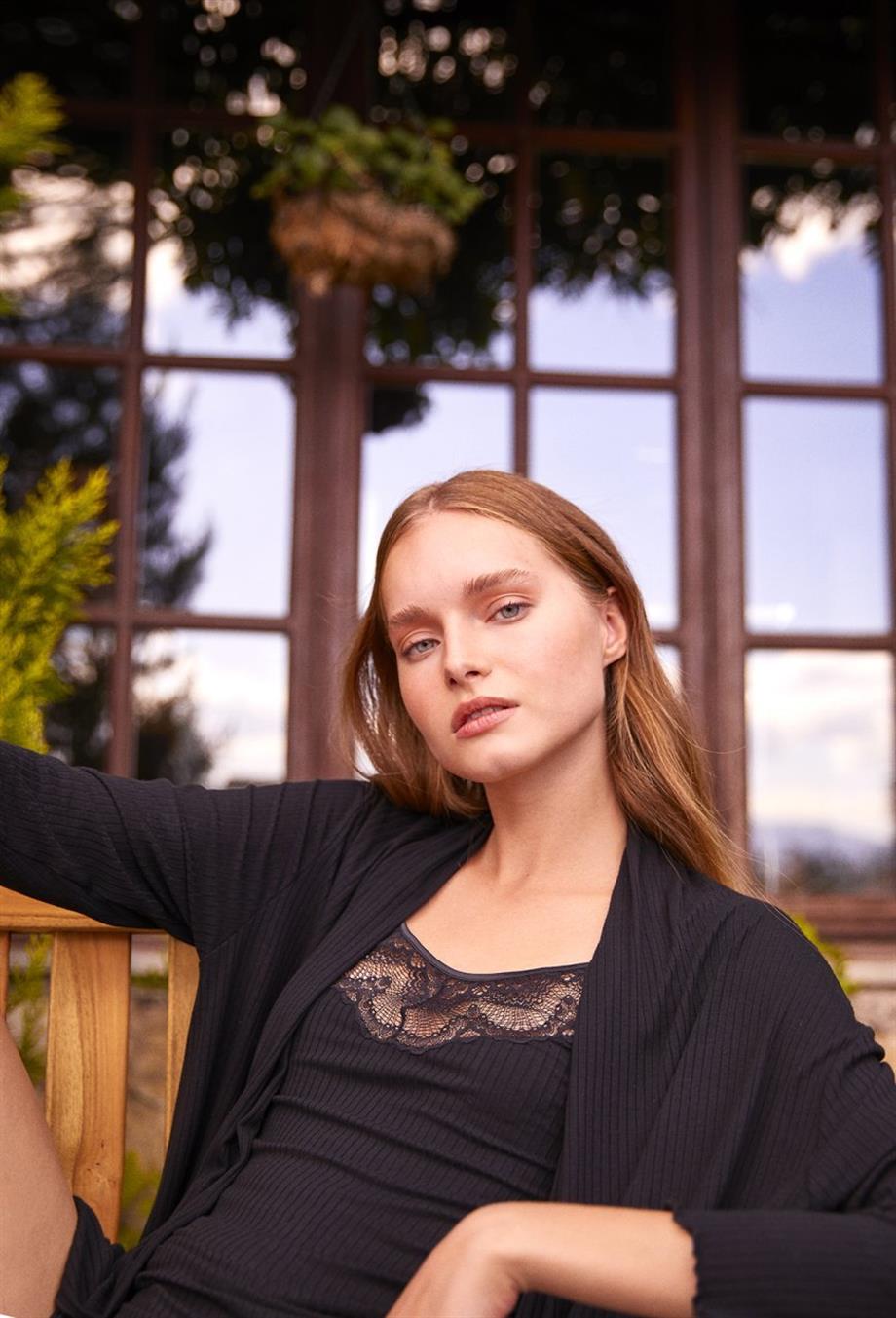 DAHLIA SATEN ASKILI ATLET SİYAH