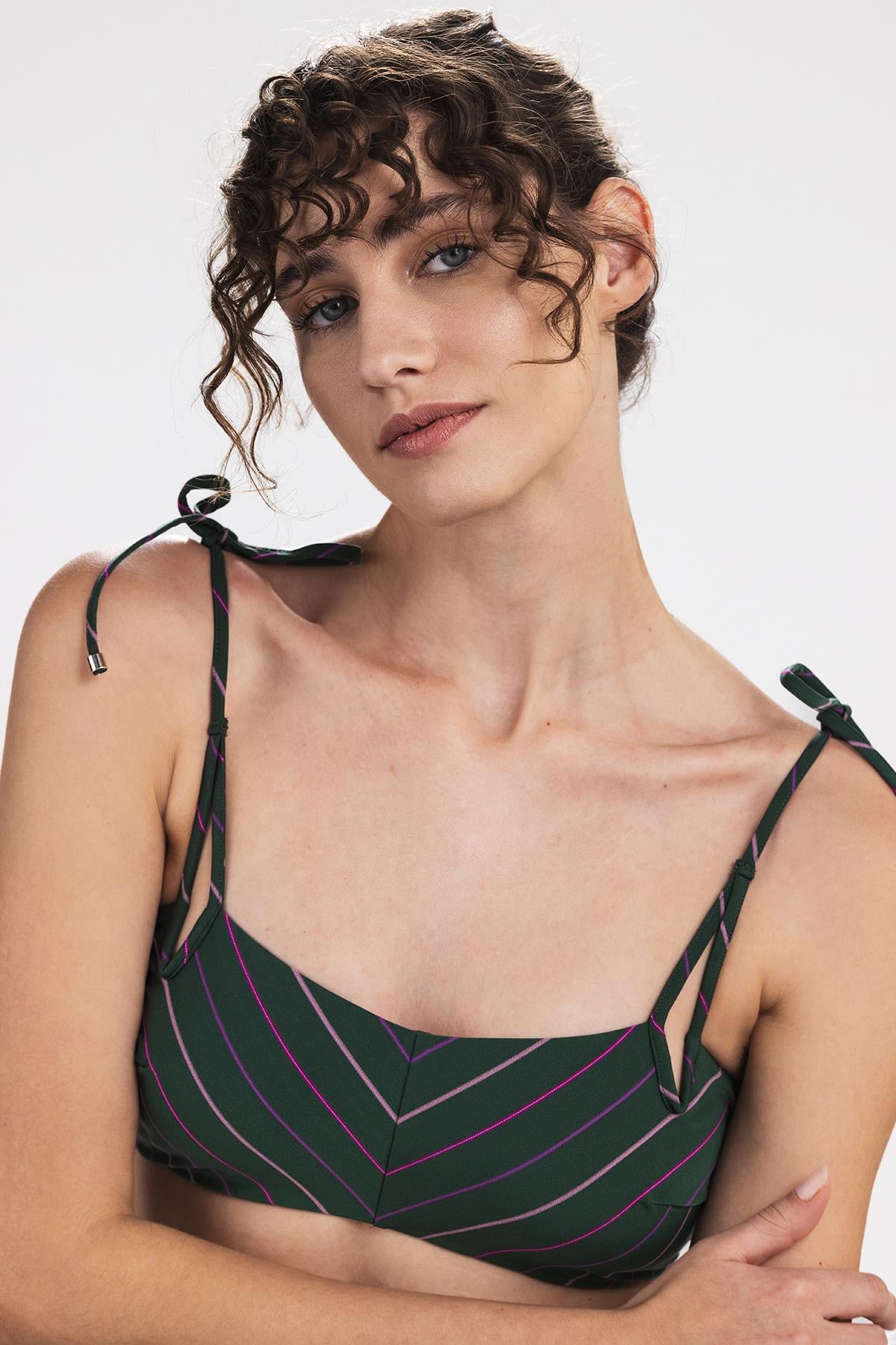 Fiji Crop Top
